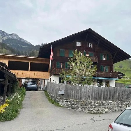 Grosses Im Gruenen * Oberwil (Berne)